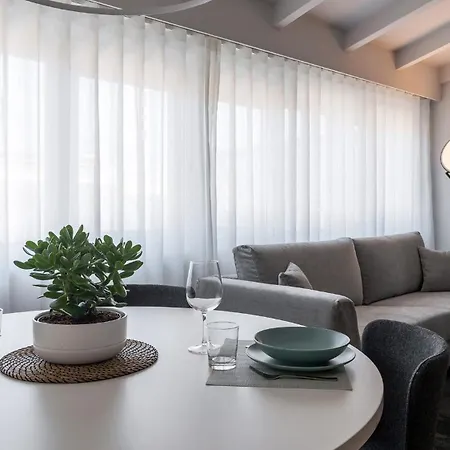 Chiaroscuro Apartman *